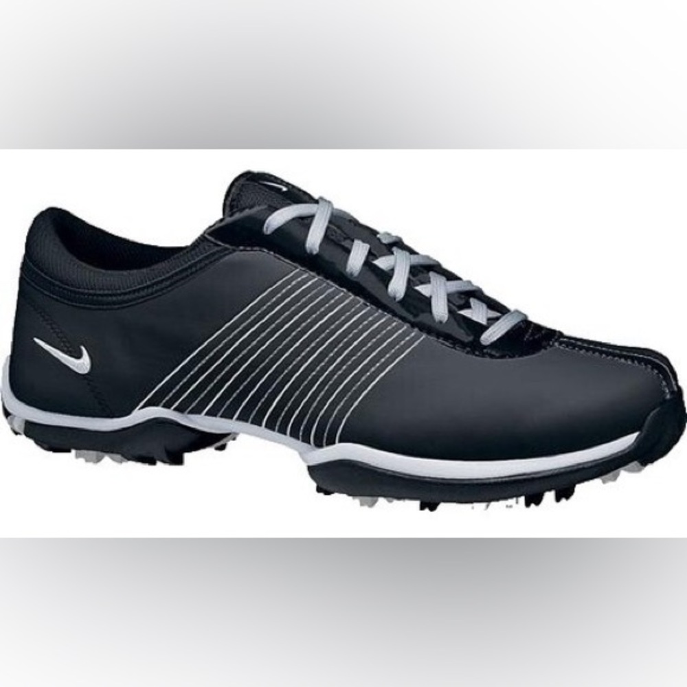 Nike Delights Leather Water Resistant Black and White Women’s Golf Shoes size 8